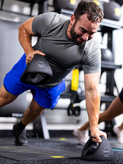 TRX setzt Meilenstein mit YBell Fitness Übernahme